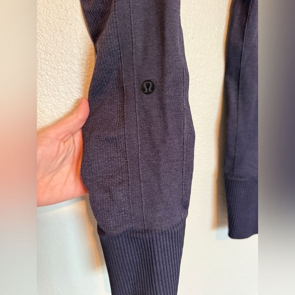 Lululemon Leggings - Picture 4 of 4